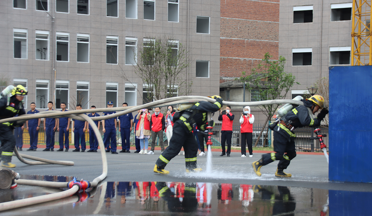 1651834022472962.jpg 活动照片4.jpg